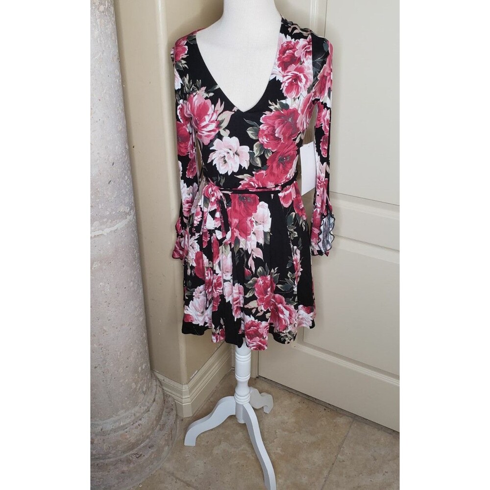 Honey and Rosie dress, size small, new